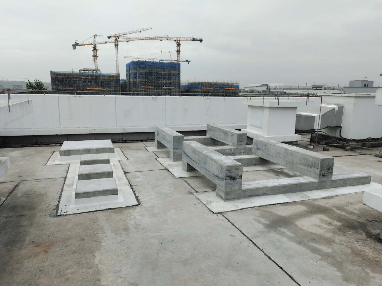 增加屋面設(shè)備加固