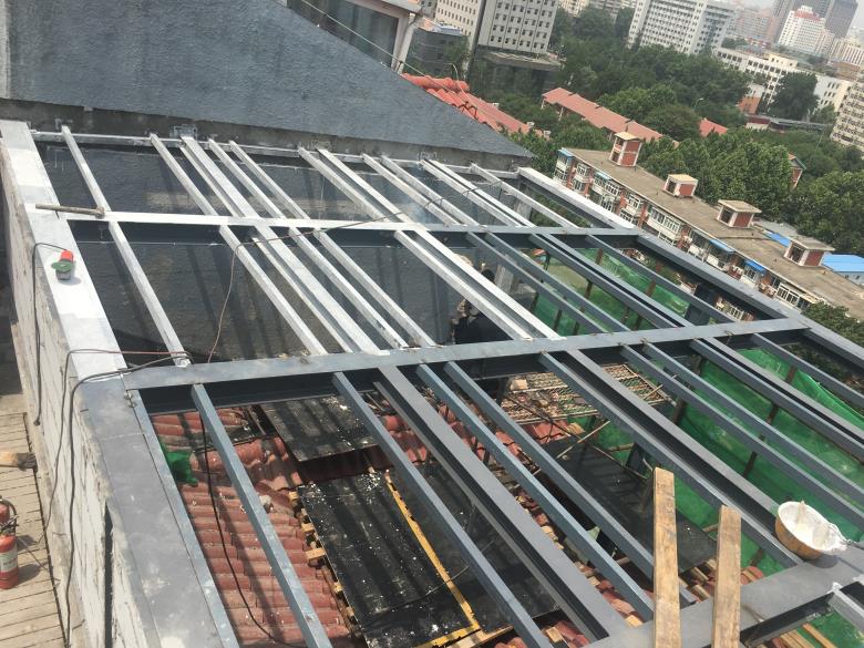 屋頂鋼結(jié)構(gòu)